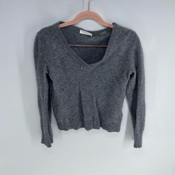 Equipment Womens Gray Cashmere Long Sleeve Cecile V Neck Pullover Sweater Medium - Picture 1 of 5